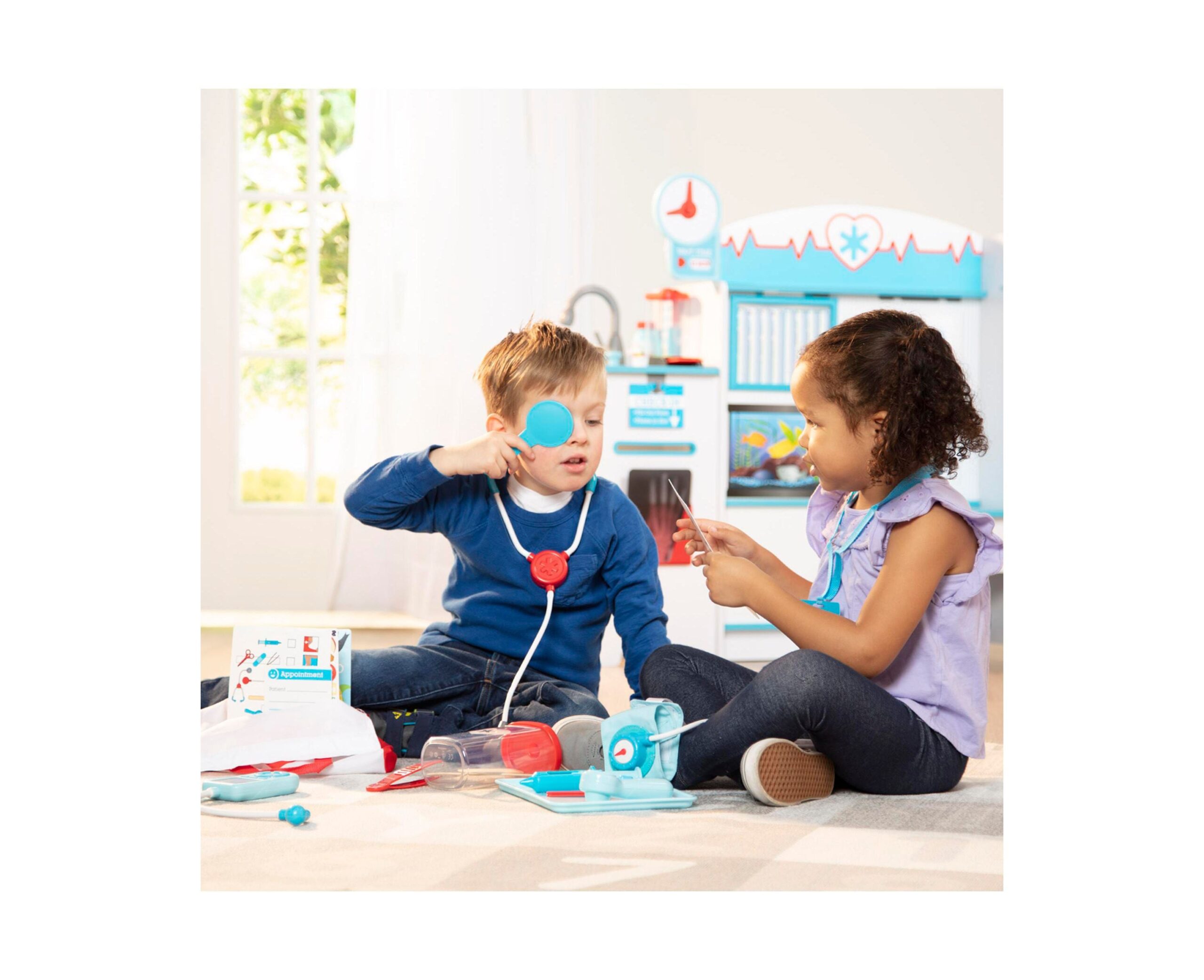 Melissa & Doug 25-Piece Get Well Doctor??s Kit Play Set - Image 5