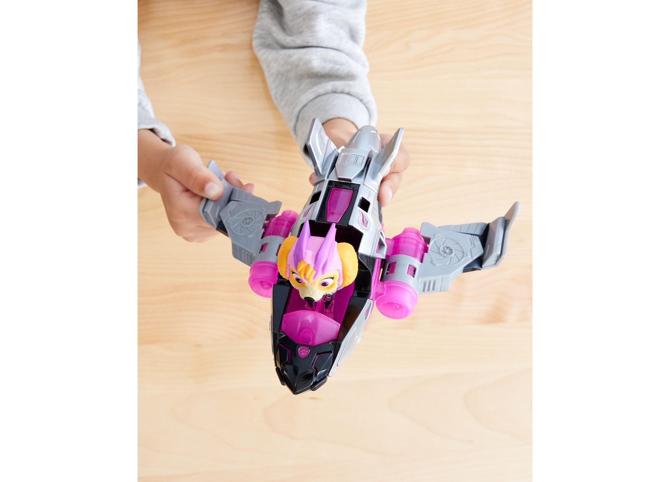 PAW Patrol Mighty Movie Skye's Transforming Jet - Action Figure Playset - Image 7