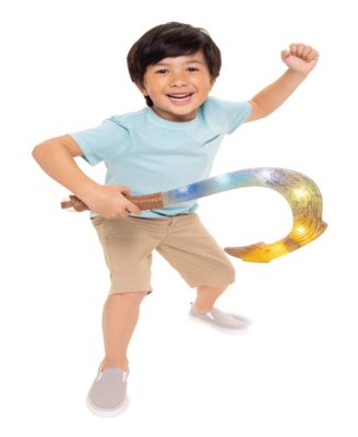 Moana 2 Maui's Magical Fishhook Light & Sound Toy - Image 4