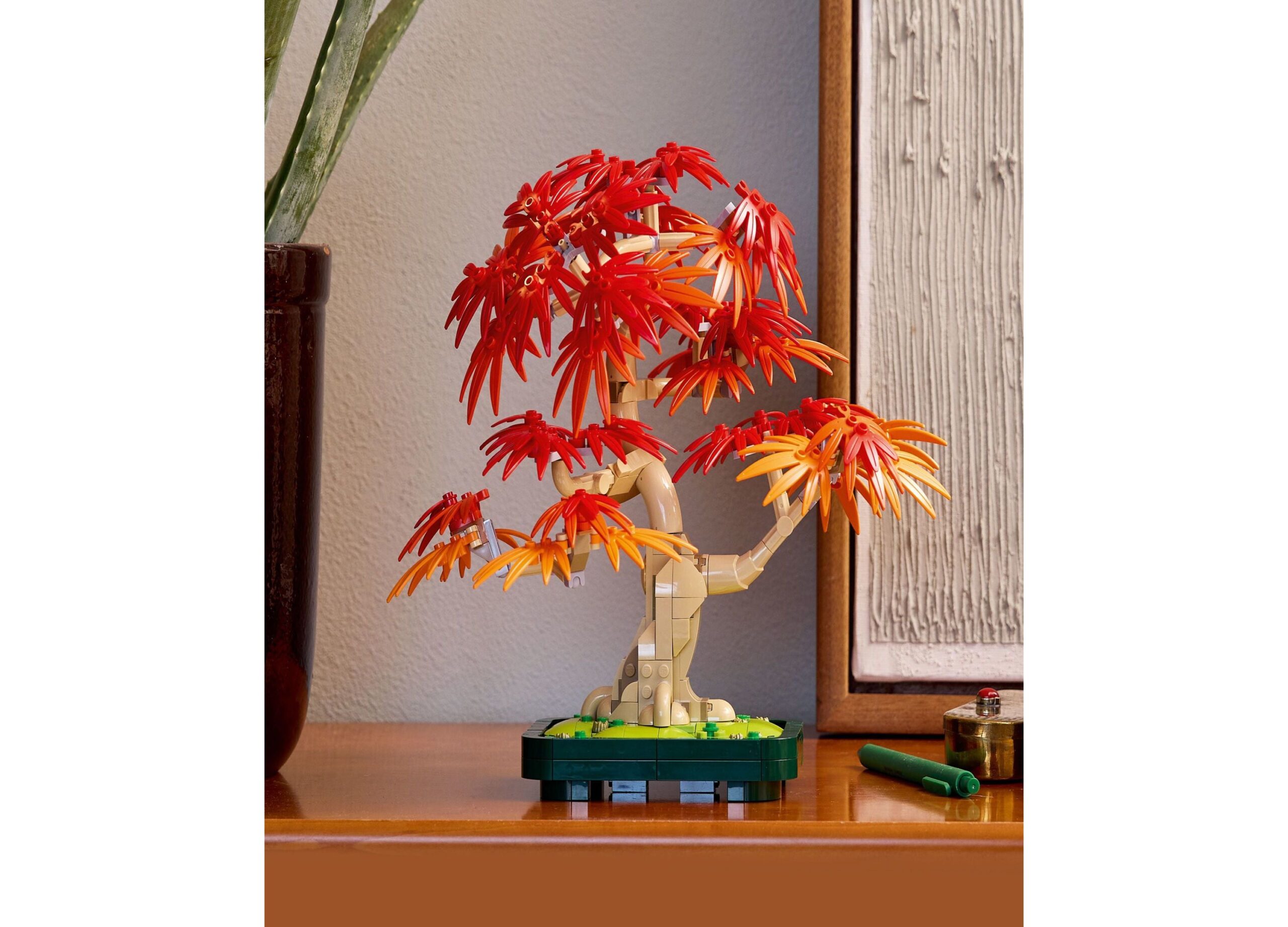 LEGO Botanicals Japanese Red Maple Bonsai 474-Piece Building Set - Model 10348 - Image 3