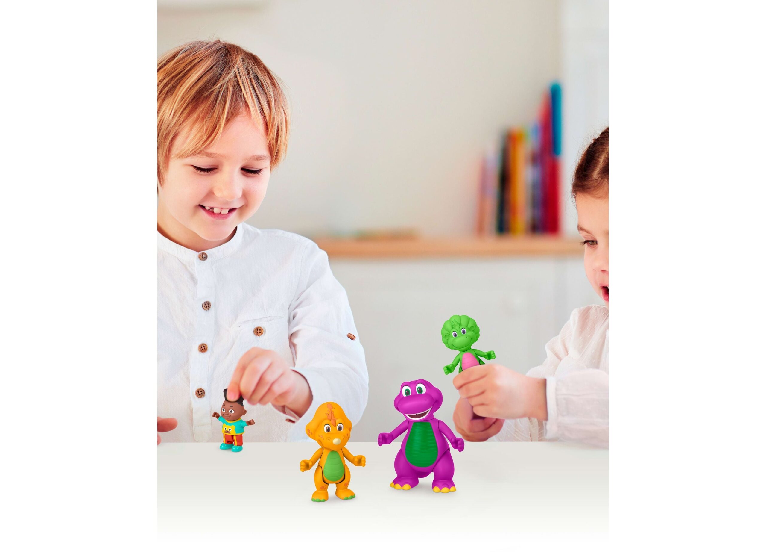 Barney's World Interactive Character Toy Pack from Barney Hey Friends Series - Image 5