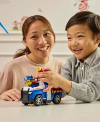 Chase Fire Rescue Vehicle Playset with Action Figure - Image 3