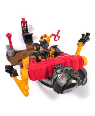 Monster Jam Smash Bot Playset with Exclusive Trucks - Image 2
