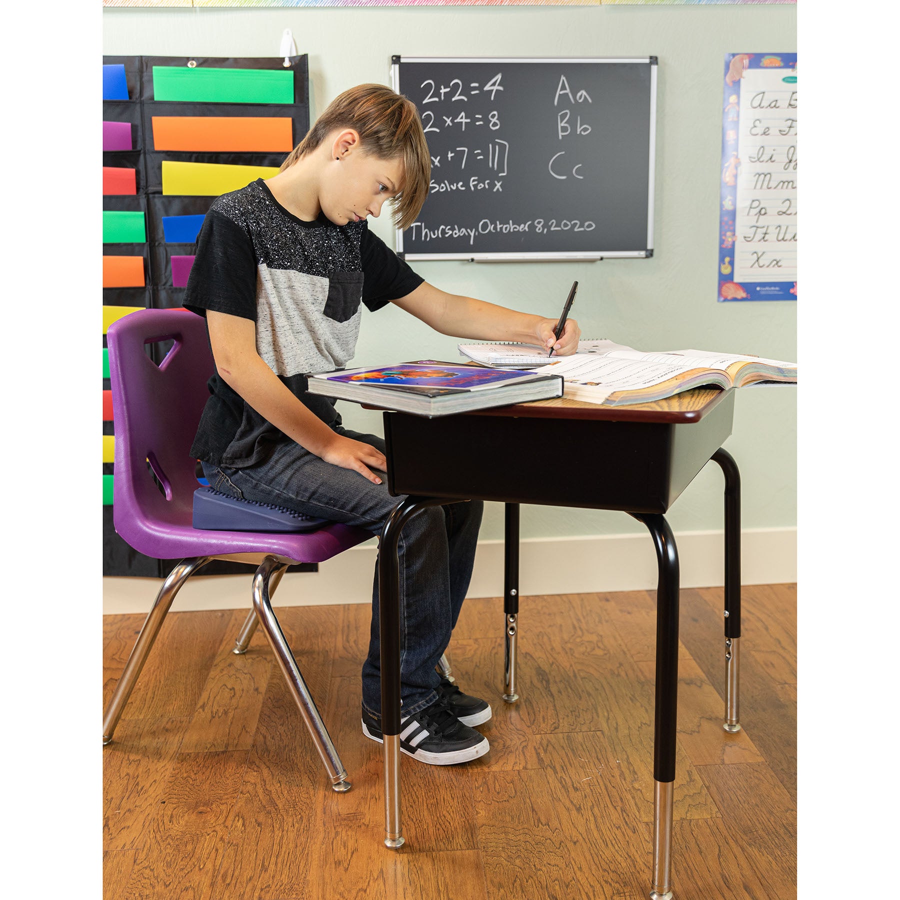 Bouncyband Antimicrobial Wiggle Wedge Sensory Cushion, 10" Square - Image 5