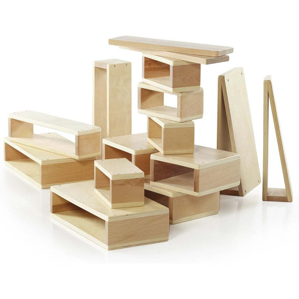 Guidecraft 16-Piece Oversized Hollow Blocks Set for Kids - Image 2