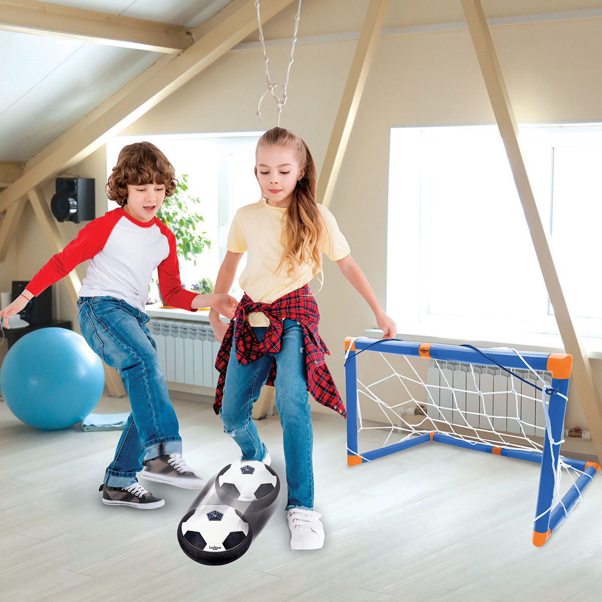 Lexibook AeroFoot Rechargeable Hover Soccer Game with LED Lights - Image 4