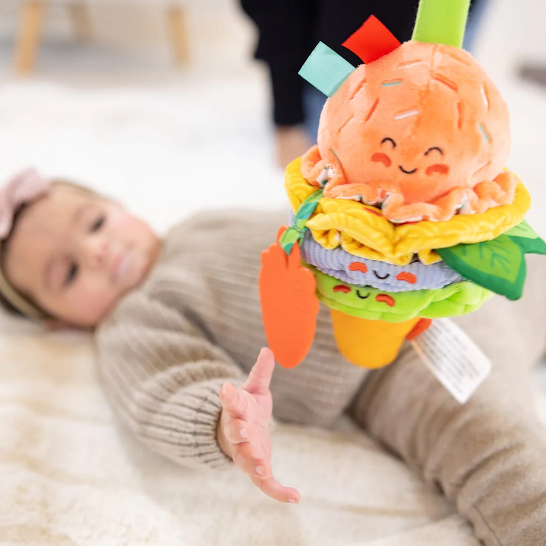 Melissa & Doug Ice Cream Take-Along Pull Toy - Vibrant Infant Playtime Companion - Image 2