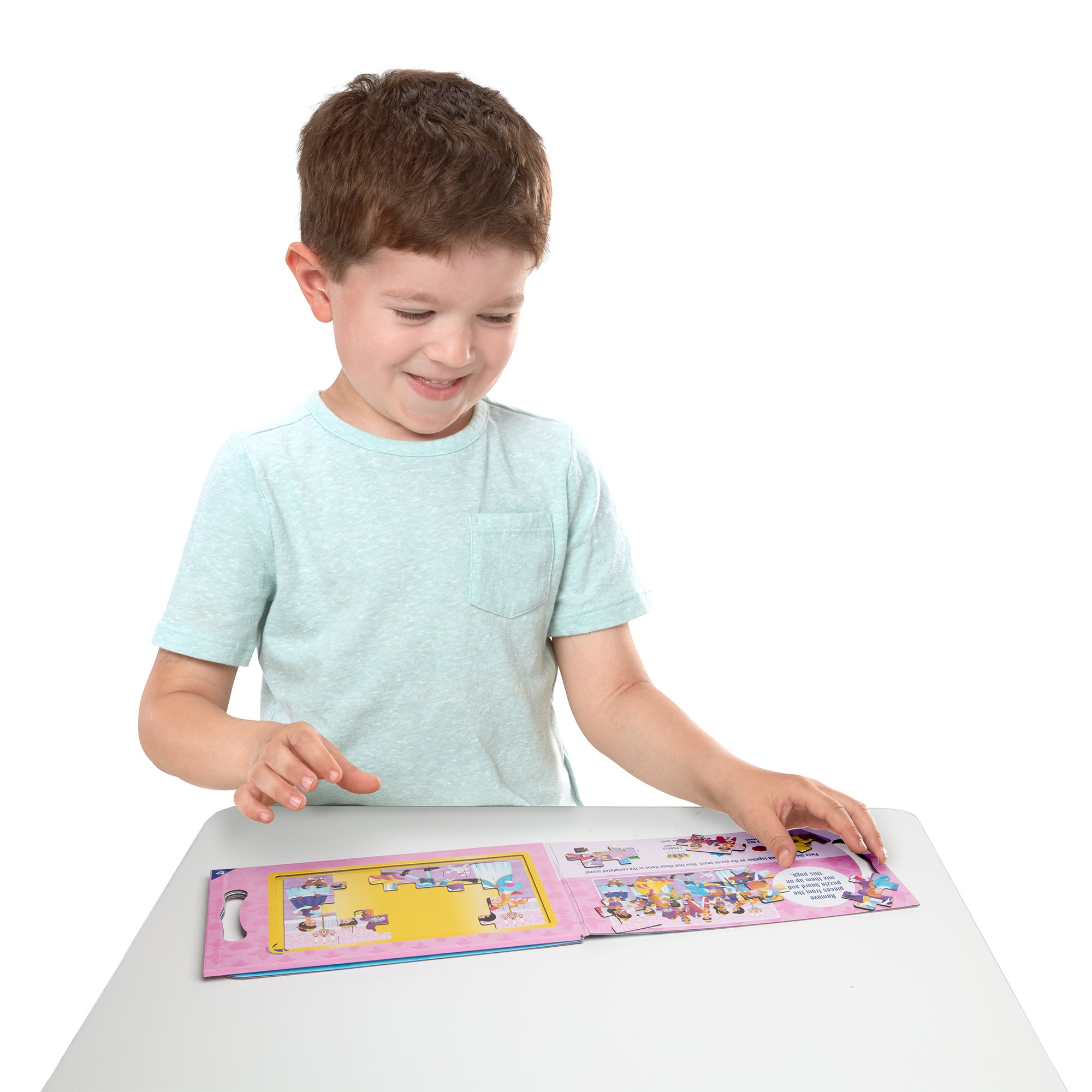 Melissa & Doug Princess 2-Pack Take Along Magnetic Jigsaw Puzzles ?C 15 pc - Image 5