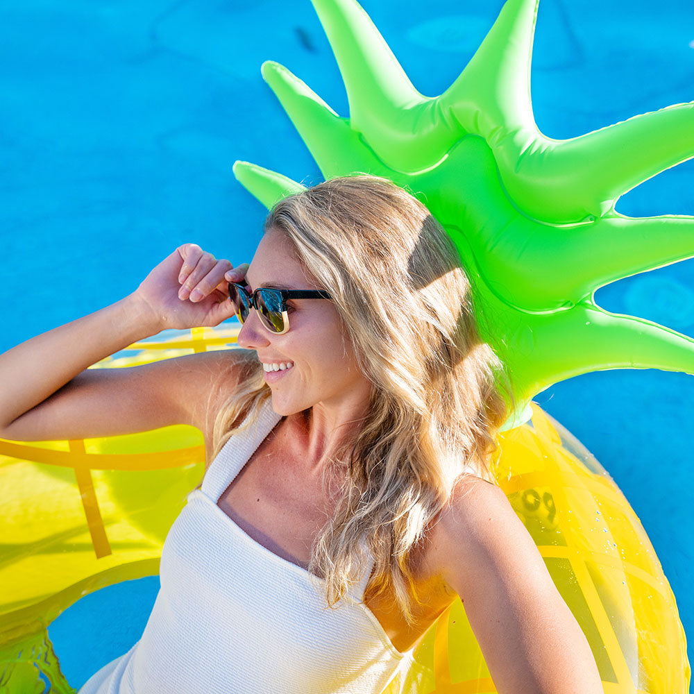 PoolCandy Resort Collection Jumbo Pineapple Sun Chair with Backrest - Yellow & Green - Image 6