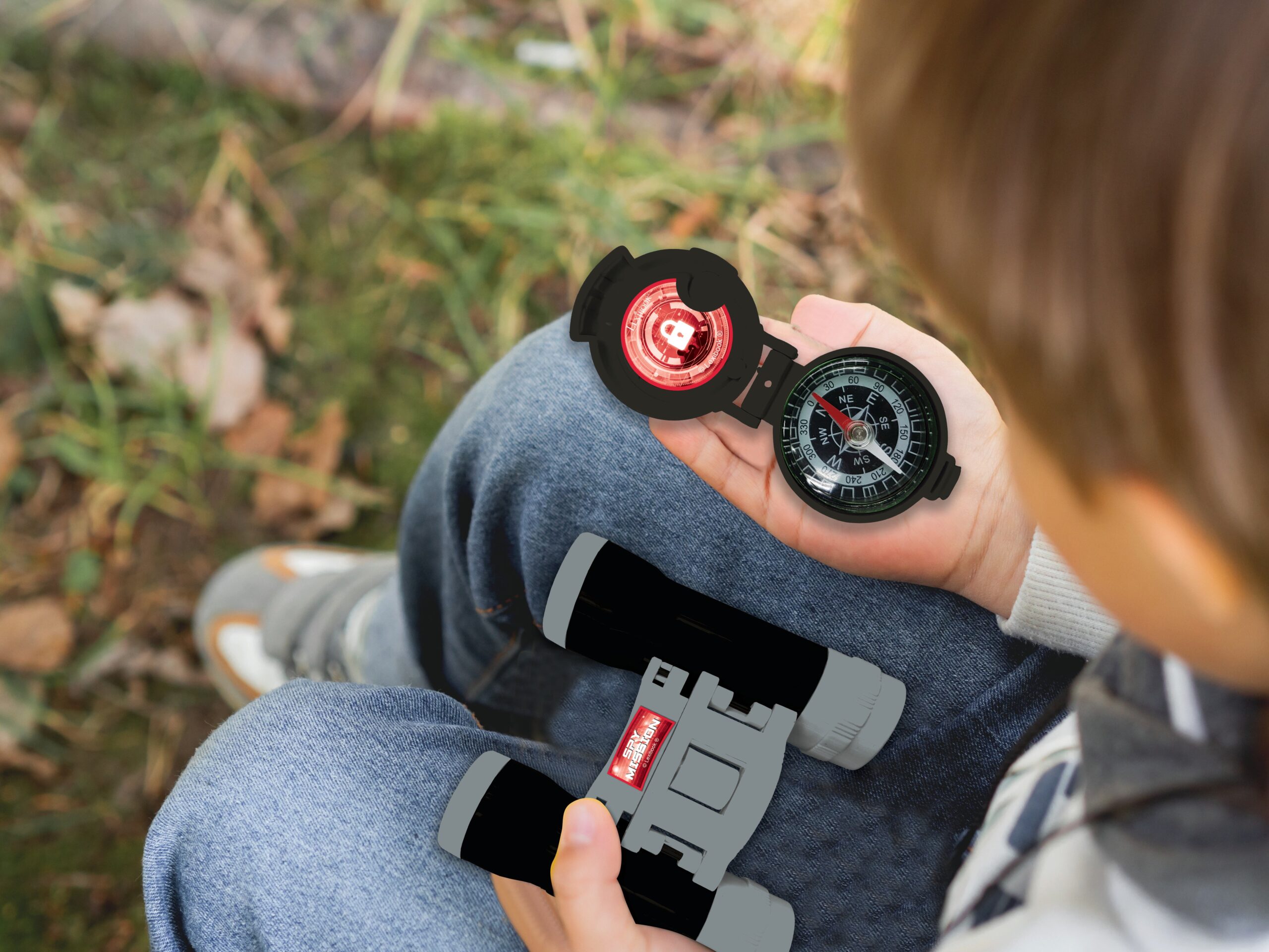 Lexibook Ultimate Spy Walkie Talkies Adventure Set with Binoculars and Torch - Image 3