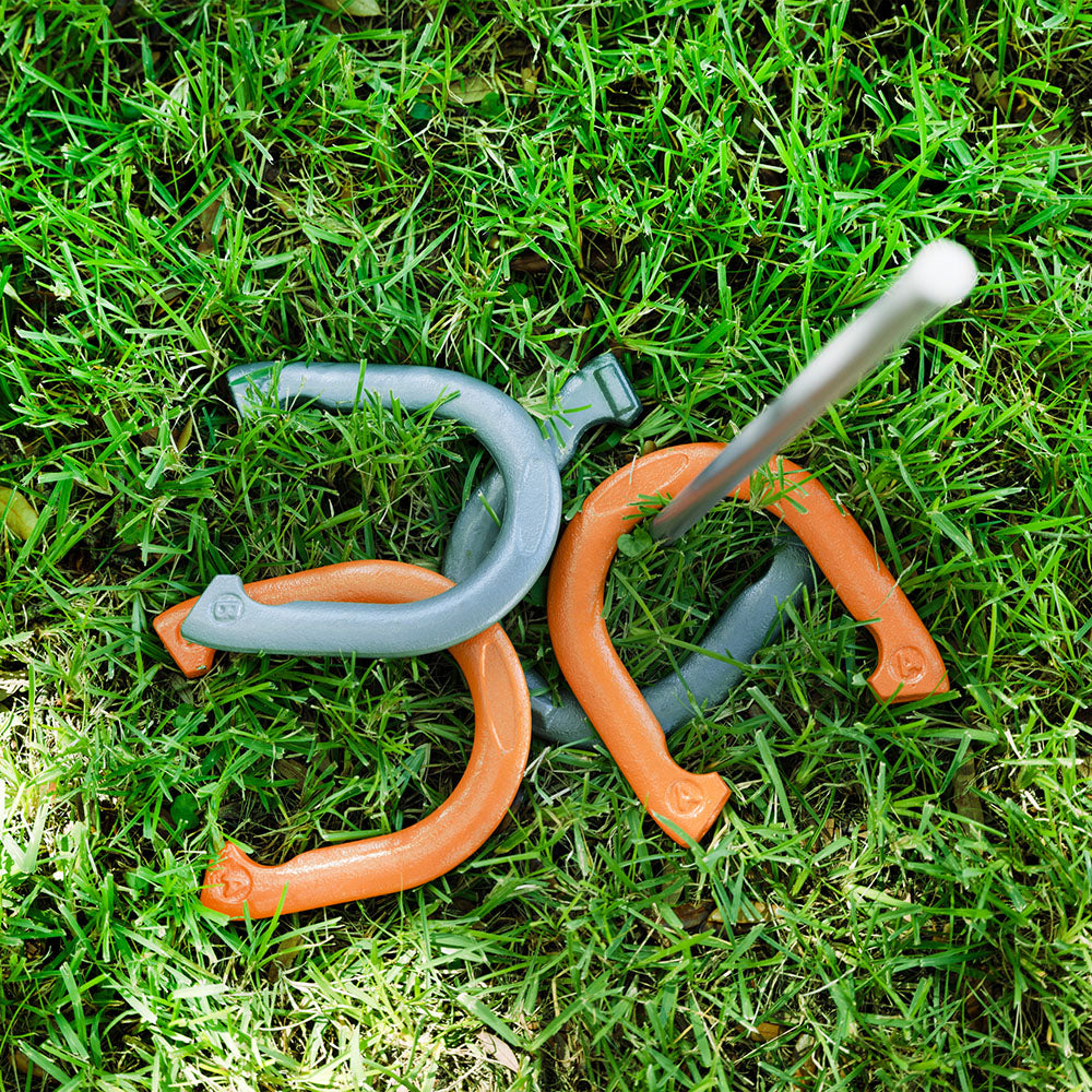 Realtree Edge Camouflage Metal Horseshoes Set for Outdoor Fun - Image 2