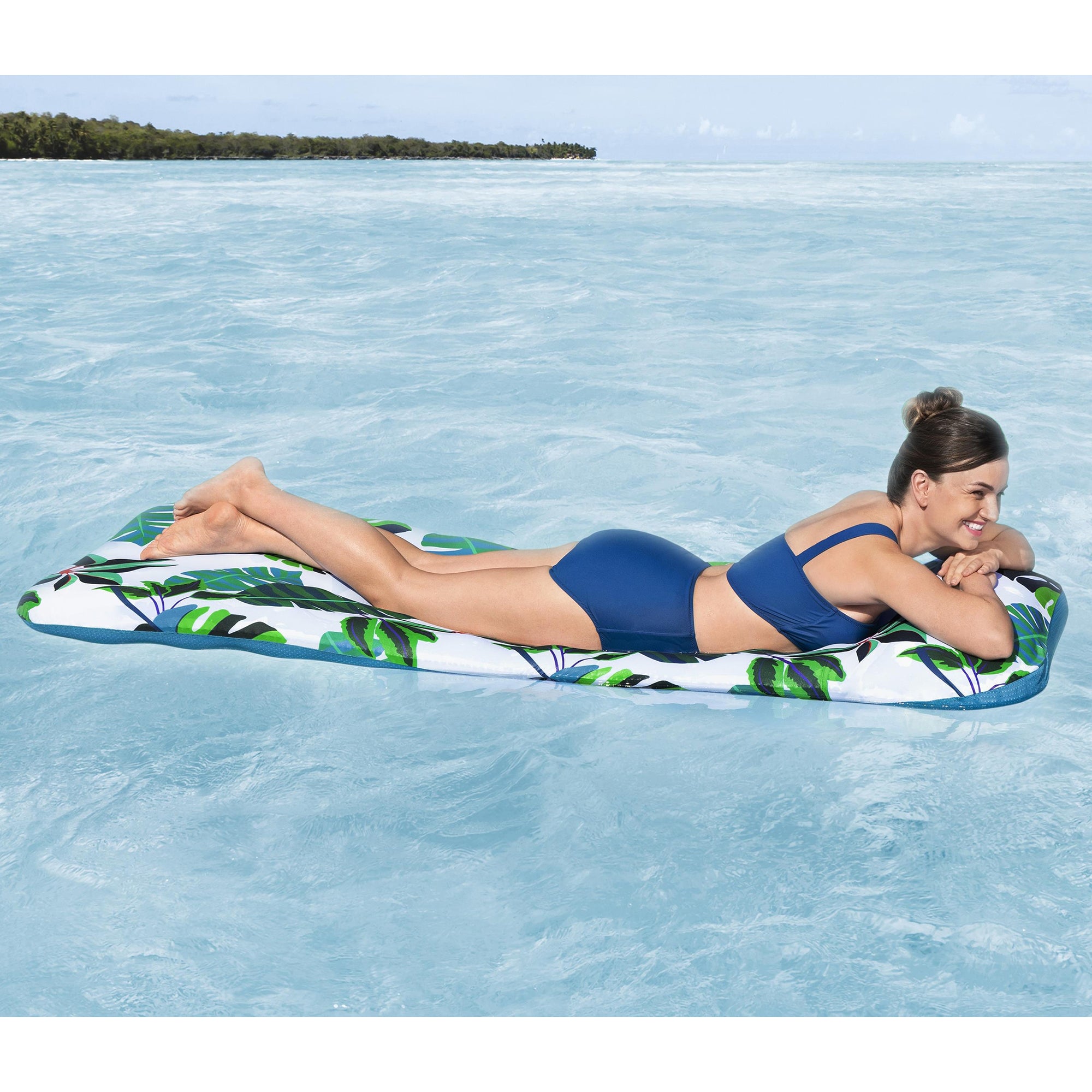 H2OGO! Blissful Drifter 72" Inflatable Floating Mat with UPF Cover & Pillow - Image 5